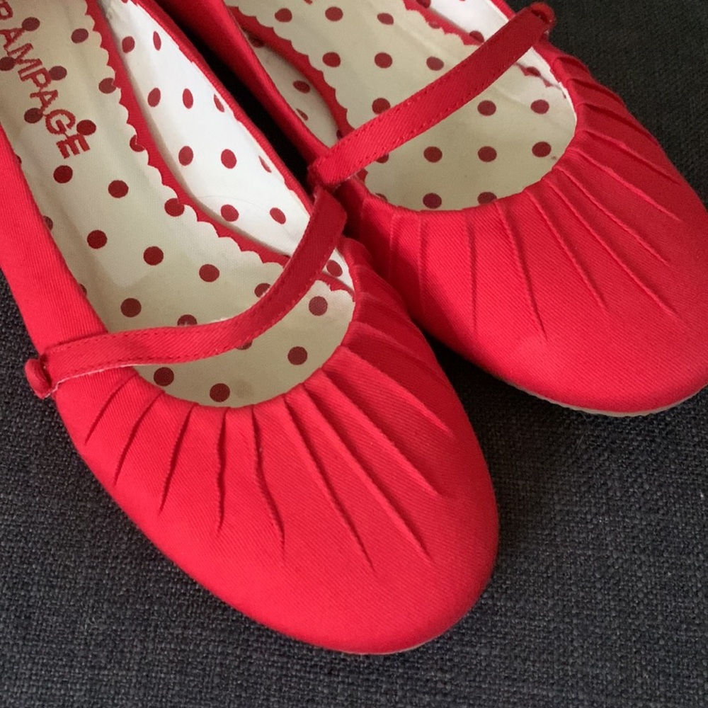 Red Rampage Flats - Picture 3 of 4